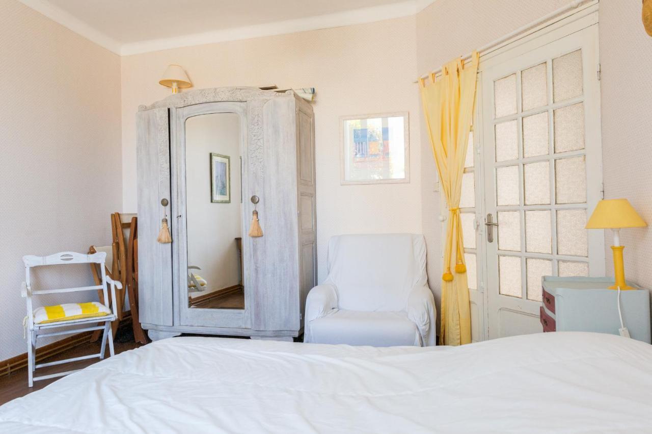 Au Coeur De Treffiagat - Maison Pour 6 - 300M De La Plage Luaran gambar